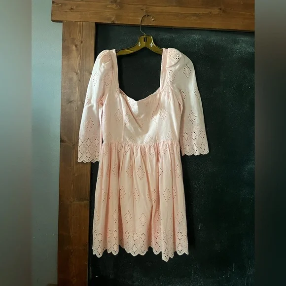 Cara Cara Hart Dress Light Pink Eyelet Mini Size 4 euc
